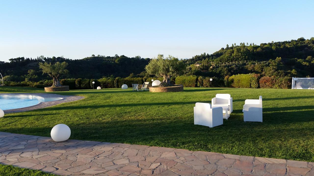 Colleoli Farm stay